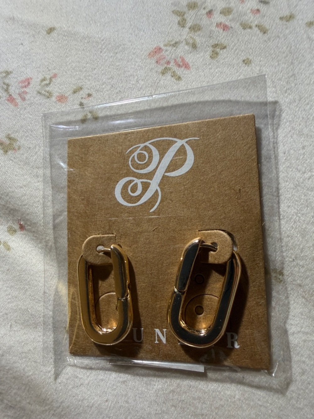 Plunder Gold Link Clip-On Earrings